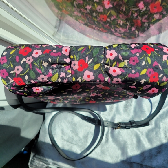 Kate Spade floral bow purse - Picture 3 of 4